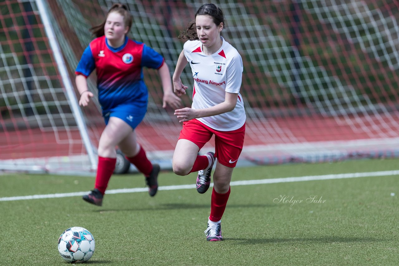 Bild 182 - wCJ Walddoerfer 2 - VfL Pinneberg 2 : Ergebnis: 7:0